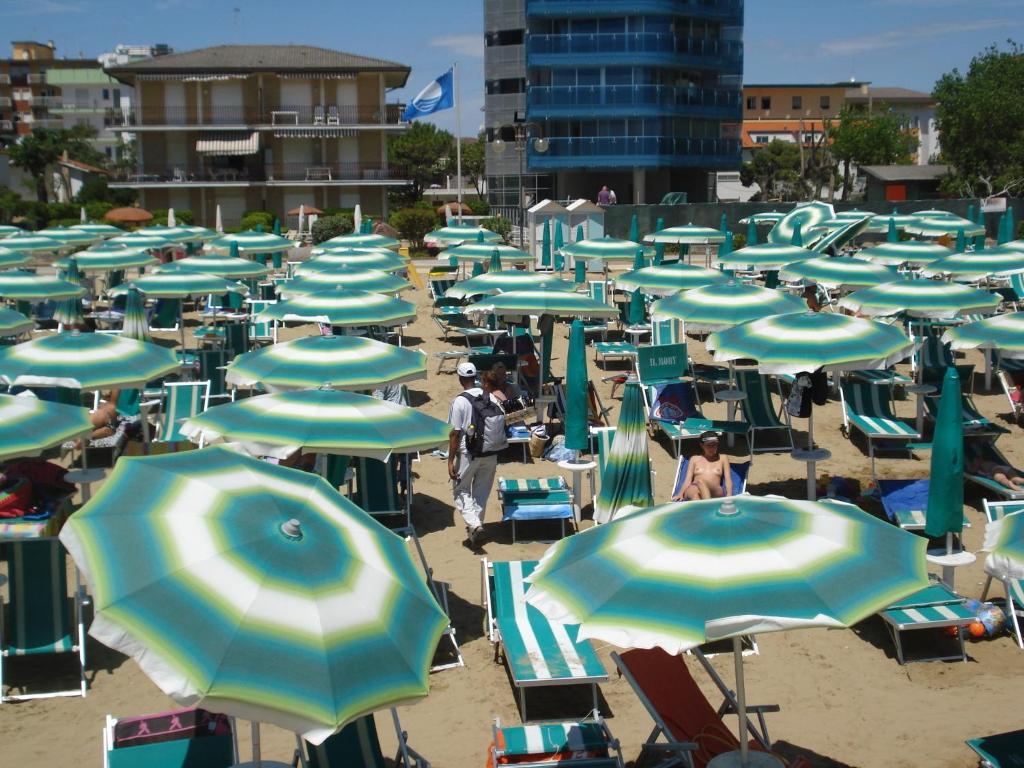 Hotel Roby Lido di Jesolo Exterior foto